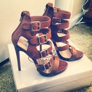 STEVE MADDEN "Recital" high heel sandal, 6.5